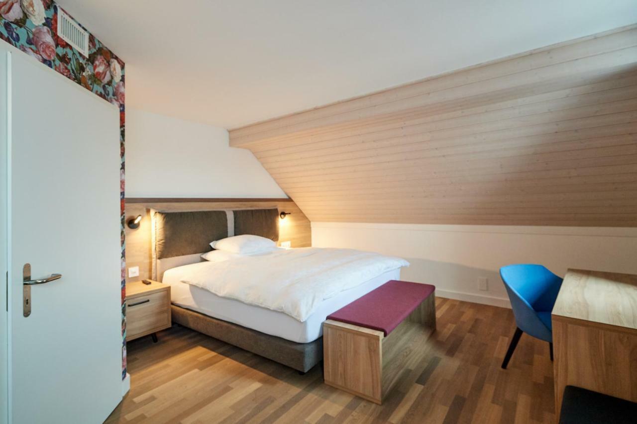 Bülach Hotel Restaurant Zum Goldenen Kopf מראה חיצוני תמונה